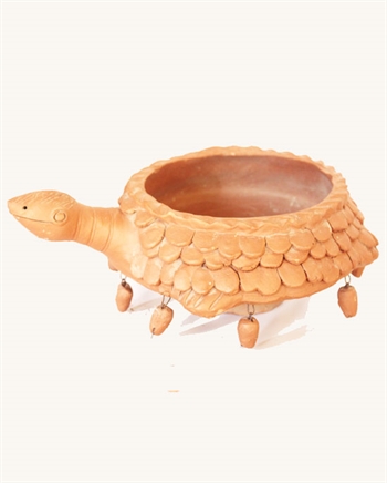 Tortoise Terracotta Planter Natural Color