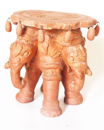 Garden Round Table Terracotta Ganesha