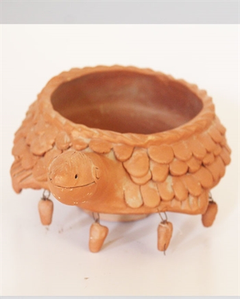 Tortoise Terracotta Planter Natural Color